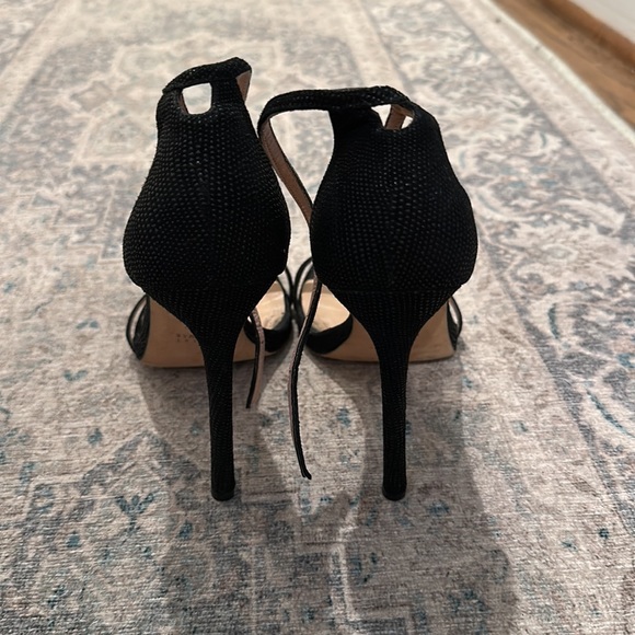 STUART WEITZMAN HEELS - Picture 3 of 6